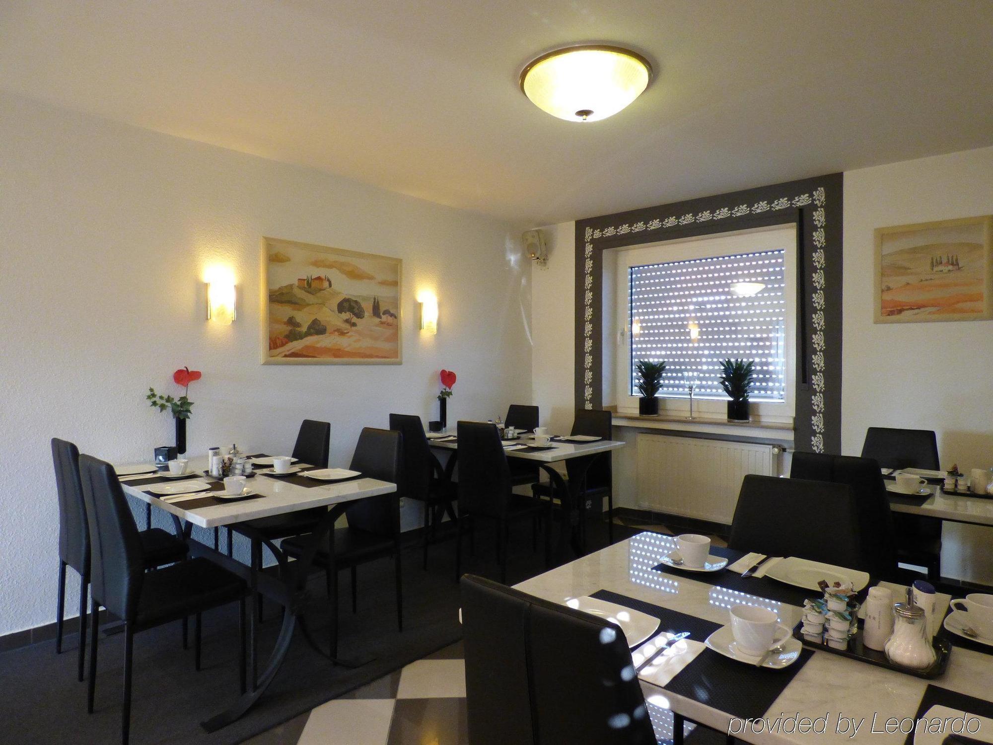 Hotel Alt Buettgen Карст Экстерьер фото