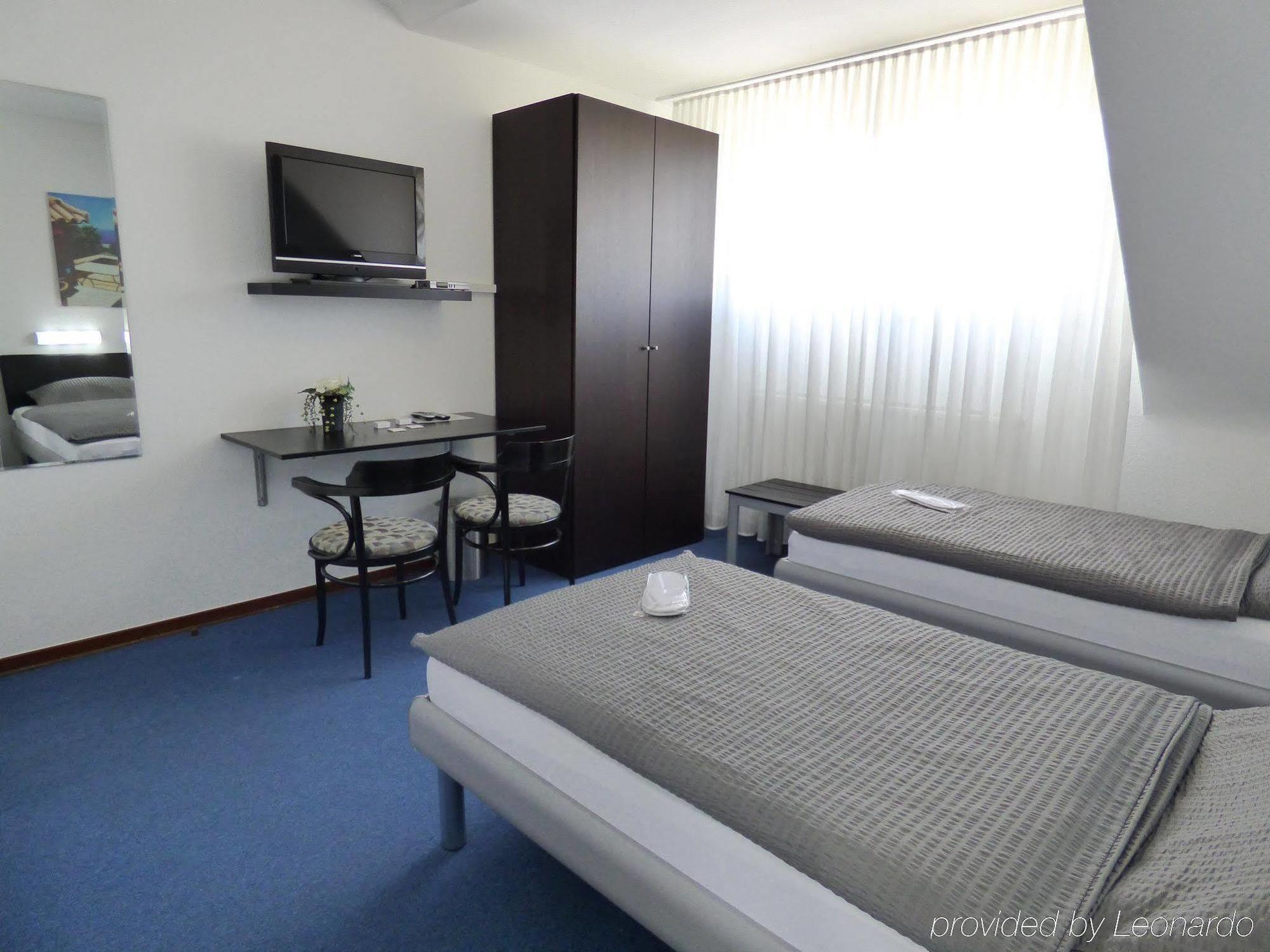 Hotel Alt Buettgen Карст Экстерьер фото